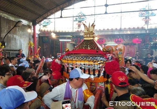 ▲永靖鄉恭迎大甲媽祖。（資料圖／頂新和德文教基金會提供　及翻攝自甘澍宮）