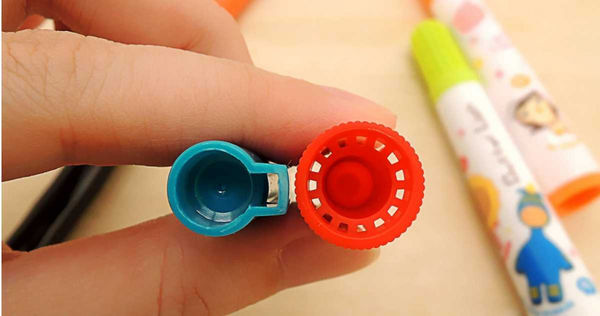 筆蓋孔。（圖／翻攝自雄獅文具 想像力製造所臉書）