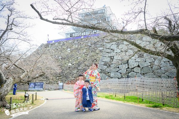 ▲▼2025福岡【舞鶴公園櫻花季】最新花況!福岡城跡點燈&大濠公園,穿和服賞櫻超好看。（圖／部落客滿分的旅遊札記授權提供）