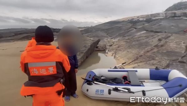 ▲陸男划橡皮艇偷渡金門。（圖／記者林名揚翻攝，下同）