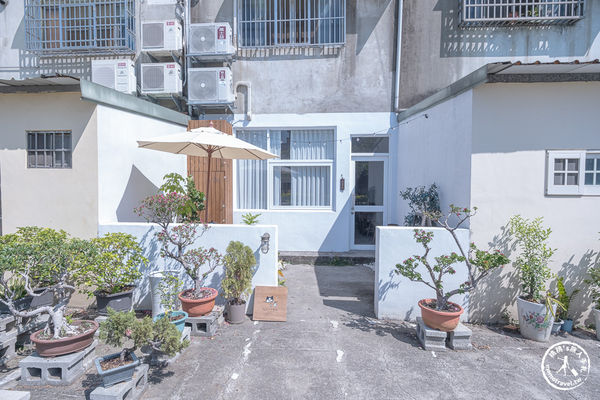 ▲▼台中大里美食|餐桌上的時光-藏身市場公園旁的老宅咖啡廳。（圖／部落客桃桃授權提供）