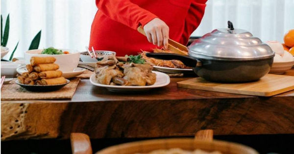 公公在婆婆過世後口氣變差，人妻對此不滿嗆了回去。（示意圖／Pexels）