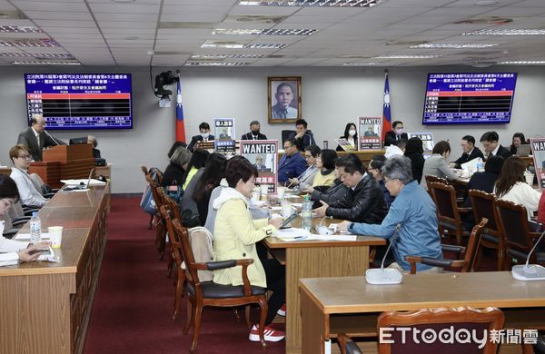 ▲▼柯建銘 發言 立法院司法法制委員會 現場只有民進黨立委。（圖／記者屠惠剛攝）