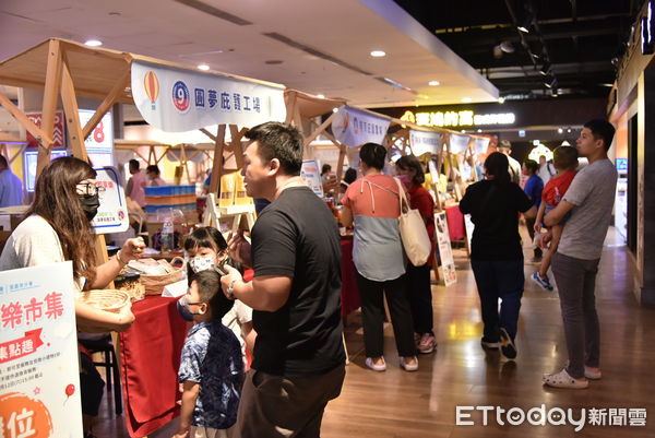 ▲勞發屬雲嘉南分署下4月13日在台南南紡購物中心廣場，舉辦「愛無限樂市集」庇護工場成果展，歡迎民眾一同來支持。（圖／記者林東良翻攝，下同）