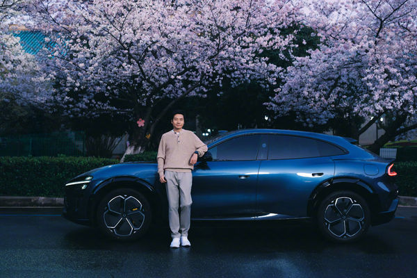 ▲▼網紅留幾手評論雷軍成熱搜話題，本人火速發文。（圖／翻攝自微博）