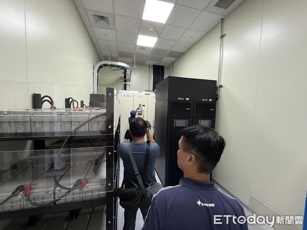 ▲▼1名自稱黑夜的男子，橫行6縣市順利竊電，獲利至少2百萬，害台電短收近2千萬。（圖／警方提供，下同）