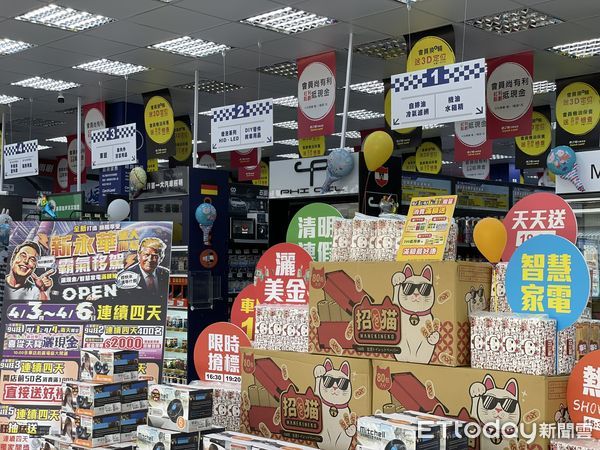 ▲深耕南台灣超過20年的「車之輪」汽車百貨，正式於台南市南區中華西路一段開設永華門市，新的據點更提供更舒適的購物與保養服務。（圖／記者林東良翻攝，下同）