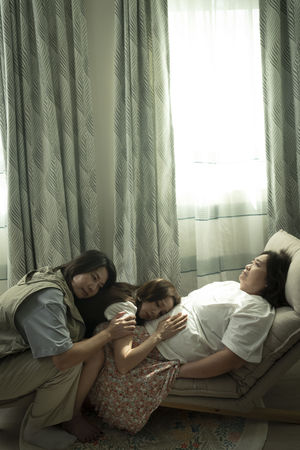 ▲《拜六禮拜》由鍾欣凌、丁寧、孫淑媚主演。（圖／華視、公視臺語台提供）