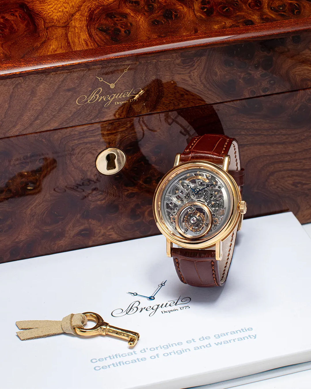 保利香港拍賣,保利香港,春季拍賣會,拍賣,台北,預展,藝術展覽,中國書畫,倪瓚,與茂實徵君侍史札,中國古董珍玩,芝仙祝壽圖碗,清雍正,現當代藝術,梁遠葦,無題,珠寶,帝王綠翡翠珠配紅寶石及鑽石項鏈,鐘錶,Richard Mille（圖／保利香港拍賣提供）