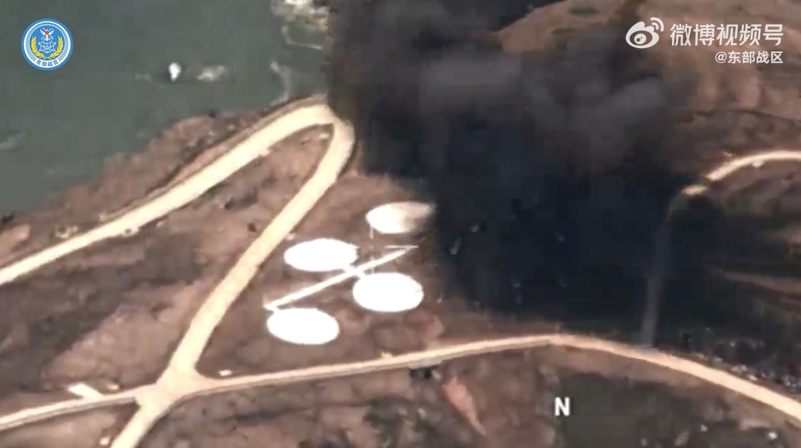 ▲東部戰區陸軍實施「遠箱火」火箭彈實彈射擊。（圖／翻攝東部戰區）