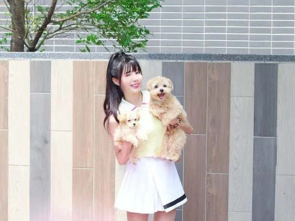 ▲筠熹靠養狗來節省外出花費。（圖／時代創藝）