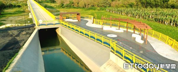 ▲▼   朴子溪渡槽改建工程提前完工 嘉義灌溉系統更具韌性  。（圖／記者翁伊森攝）