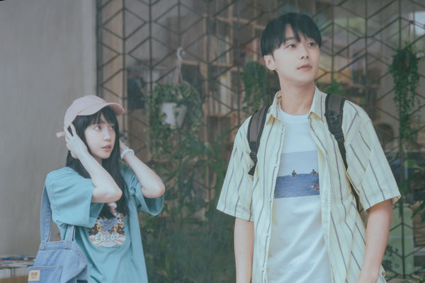 ▲賴雅妍《夏日最後的祕密》重現手沖咖啡回憶殺，見證施柏宇、程予希一見鐘情。（圖／阿榮影業提供）