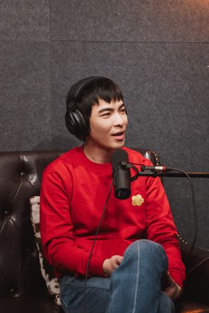 ▲蕭敬騰登上張懷秋主持的Podcast節目《白日夢非常秋》。（圖／犢影制作、有意思國際傳播提供）