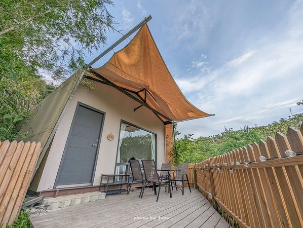 ▲▼最新南投埔里民宿「葉子祕境 YATS 森林系Villa」佔地1.2萬坪森林系Villa，門口就可以看到鴨鴨的溪流房、最新戲水池。（圖／部落客小腹婆大世界授權提供）