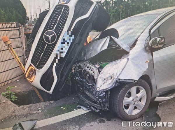 ▲內埔鄉自強路與新唐路口交通事故            。（圖／記者陳崑福翻攝）