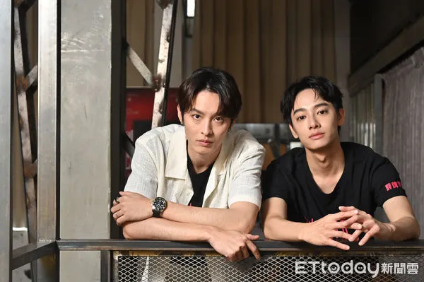 ▲▼曹佑寧(左)、劉修甫《刺心切骨》專訪。（圖／記者李毓康攝）