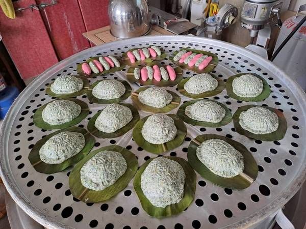 ▲清明祭祖動手做草仔粿