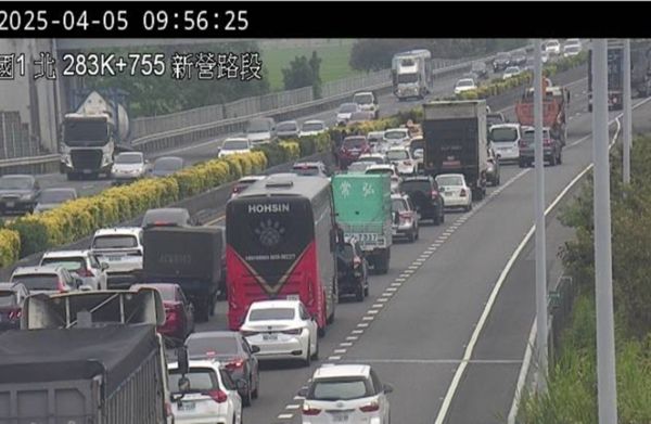 ▲▼國道今上午發生事故造成回堵。（圖／高公局提供）