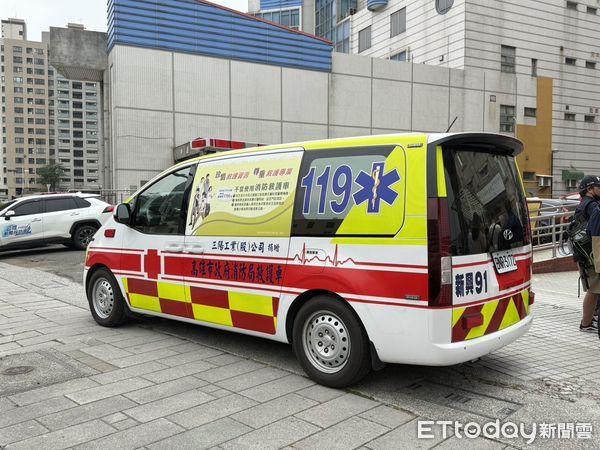 ▲▼高雄女偷開救護車。（圖／記者許宥孺攝）