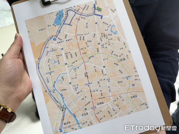 ▲▼高雄女偷開救護車。（圖／記者許宥孺攝）