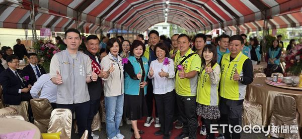 ▲▼    大嘉義創新創業協會授證大會 盛大舉行 縣議員陳文忠擔任理事長   。（圖／記者翁伊森攝）