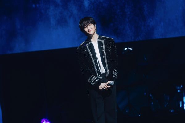 ▲▼▲▼直擊／歌迷湖水綠應援看呆了！　溫流承諾：努力帶SHINee來台灣 。（圖／讀者提供）