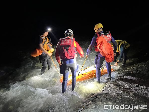 ▲▼女山友攀登玉里山，渡溪時不幸被沖走溺斃。（圖／記者王兆麟翻攝）