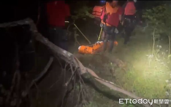 ▲▼女山友攀登玉里山，渡溪時不幸被沖走溺斃。（圖／記者王兆麟翻攝）