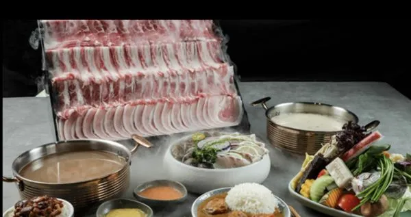 ▲▼嗑肉石鍋。（圖／翻攝自嗑肉石鍋官網）