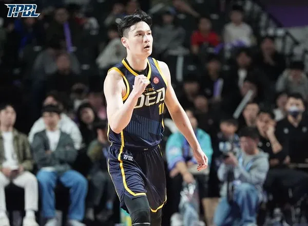 ▲特攻謝亞軒、飛馳。（圖／TPBL職籃提供）