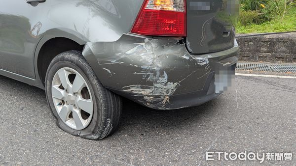 ▲嘉義梅山36彎第26彎處清明連假發生車禍。（圖／記者翁伊森翻攝，下同）