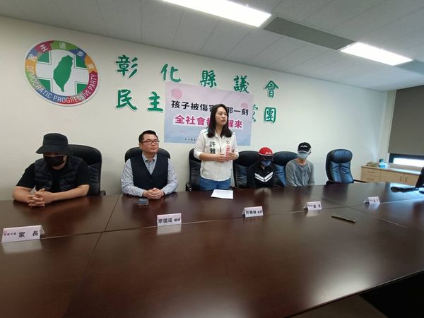 ▲彰化縣議員許雅琳召開記者會。（圖／記者唐詠絮攝）