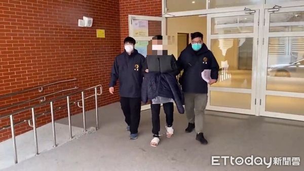 ▲警方查獲毒品及刀、槍等犯罪工具等證物。（圖／花蓮縣警察局提供，下同）
