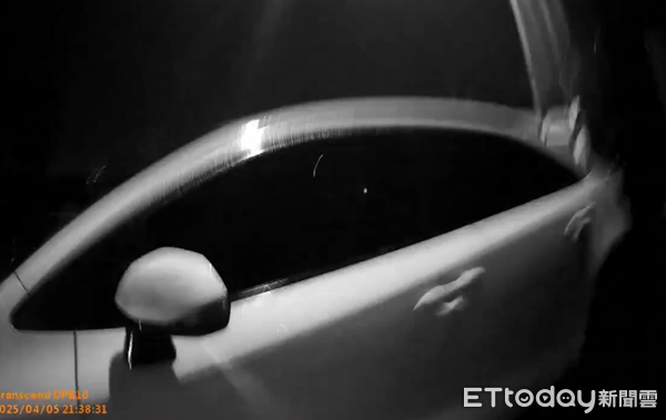 ▲于姓男子甲無照且吸毒，遇警攔查拒檢並在街頭上演宛如，亡命關頭電影情節，多次衝撞警車、執勤員警及民車。（圖／桃園警局保安大隊提供、下同）