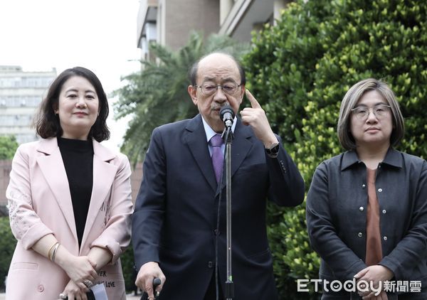 ▲▼會後聯訪 柯建銘 行政院長卓榮泰 藍白黨團三長 會商國政。（圖／記者屠惠剛攝）