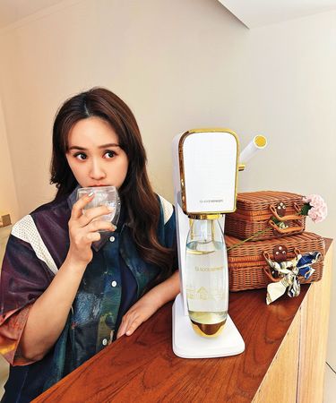 【獨家】【觸犯潛規則】轉賣公關品被抓包　吳姍儒積極接棒一字千金