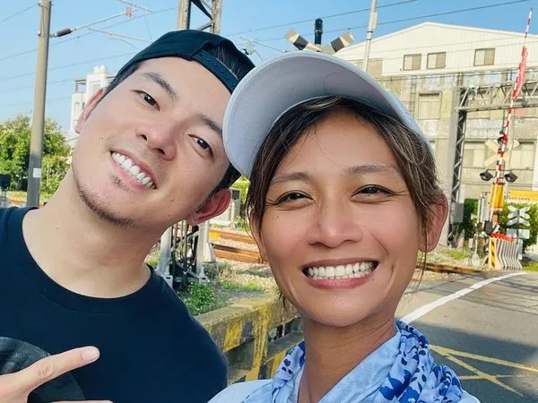  ▲▼宥勝（左）和老婆慈惠。（圖／翻攝宥勝之旅臉書）