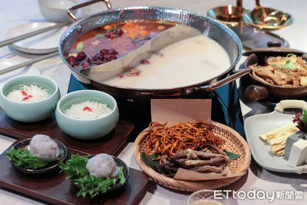 ▲撈王登台7年後再展店！2號店插旗松江南京商圈　憑名片送板腱牛。（圖／記者黃士原攝）