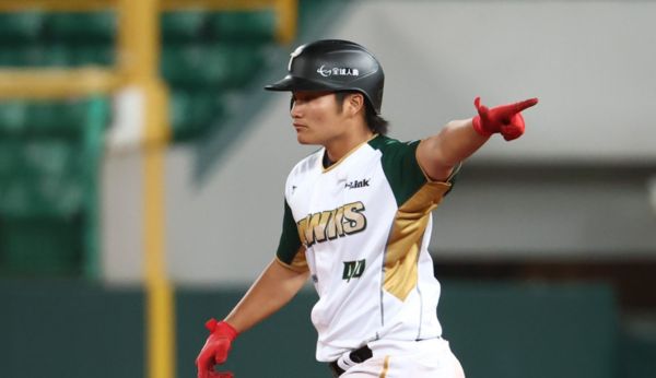 ▲▼ 曾昱磬            。（圖／台鋼雄鷹提供）