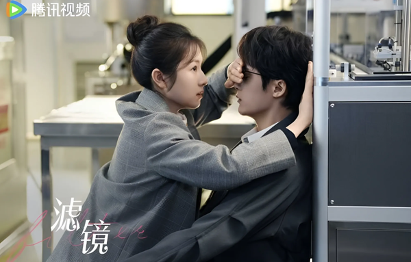 ▲《濾鏡》。（圖／翻攝自微博／濾鏡）