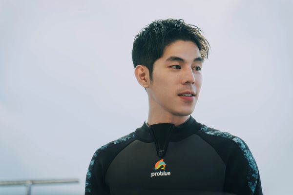 ▲詹懷雲在《有病才會喜歡你》中，潛至海底寄出最深情的告白情書。（圖／紅杉娛樂提供）