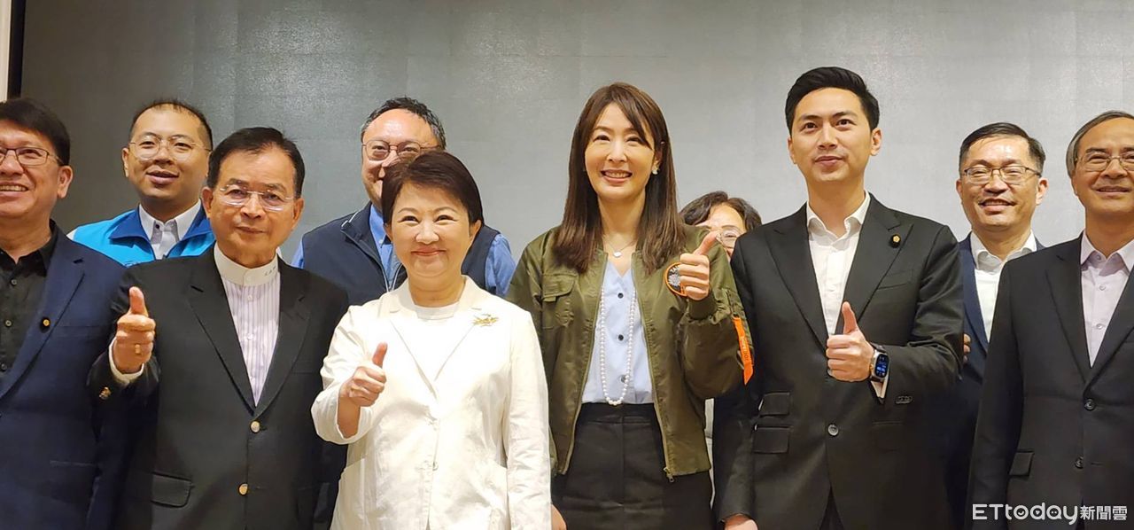 ▲賈永婕,盧秀燕。（圖／記者游瓊華攝）