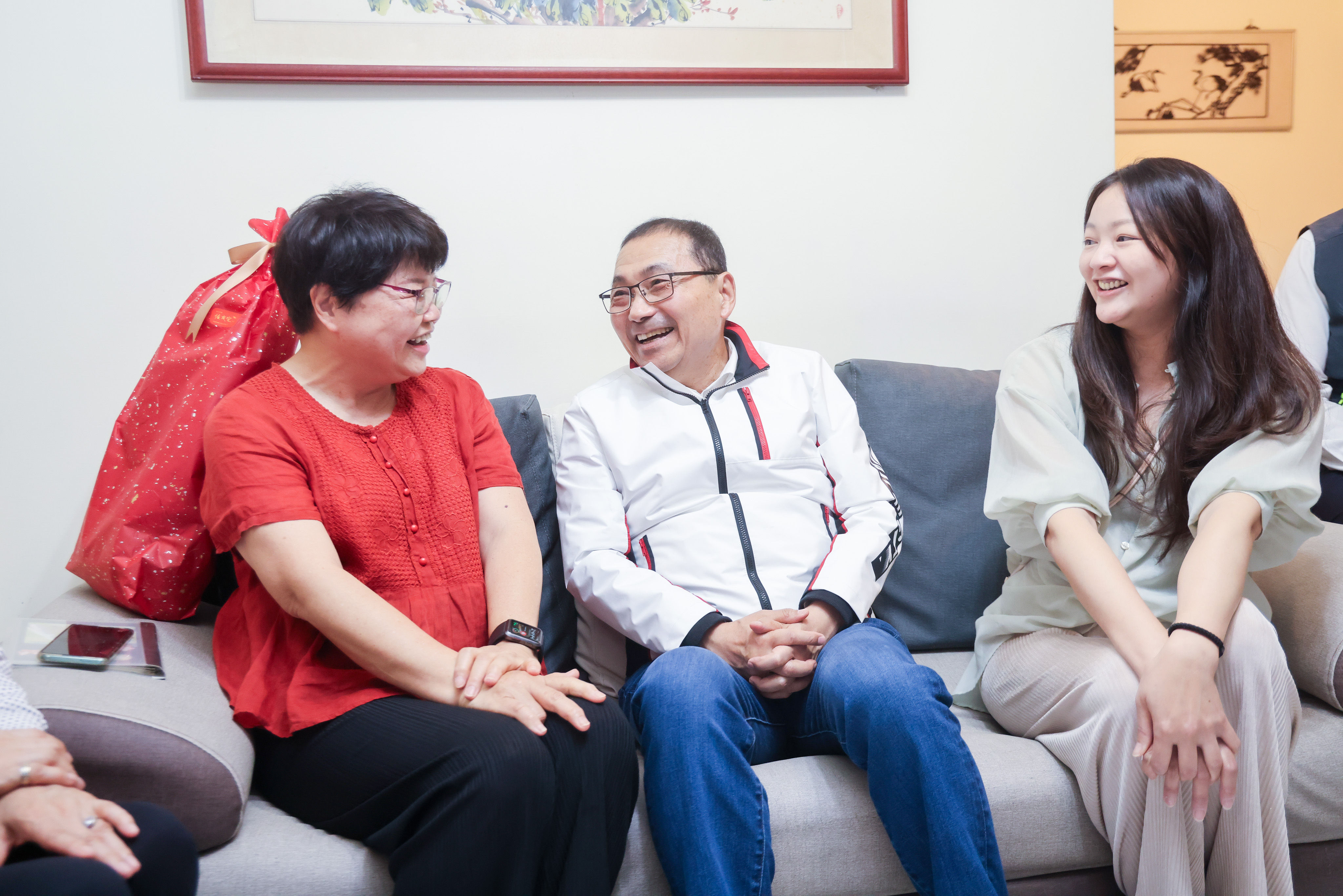 ▲元馨儀獲新北模範母親。（圖／新北市社會局提供）