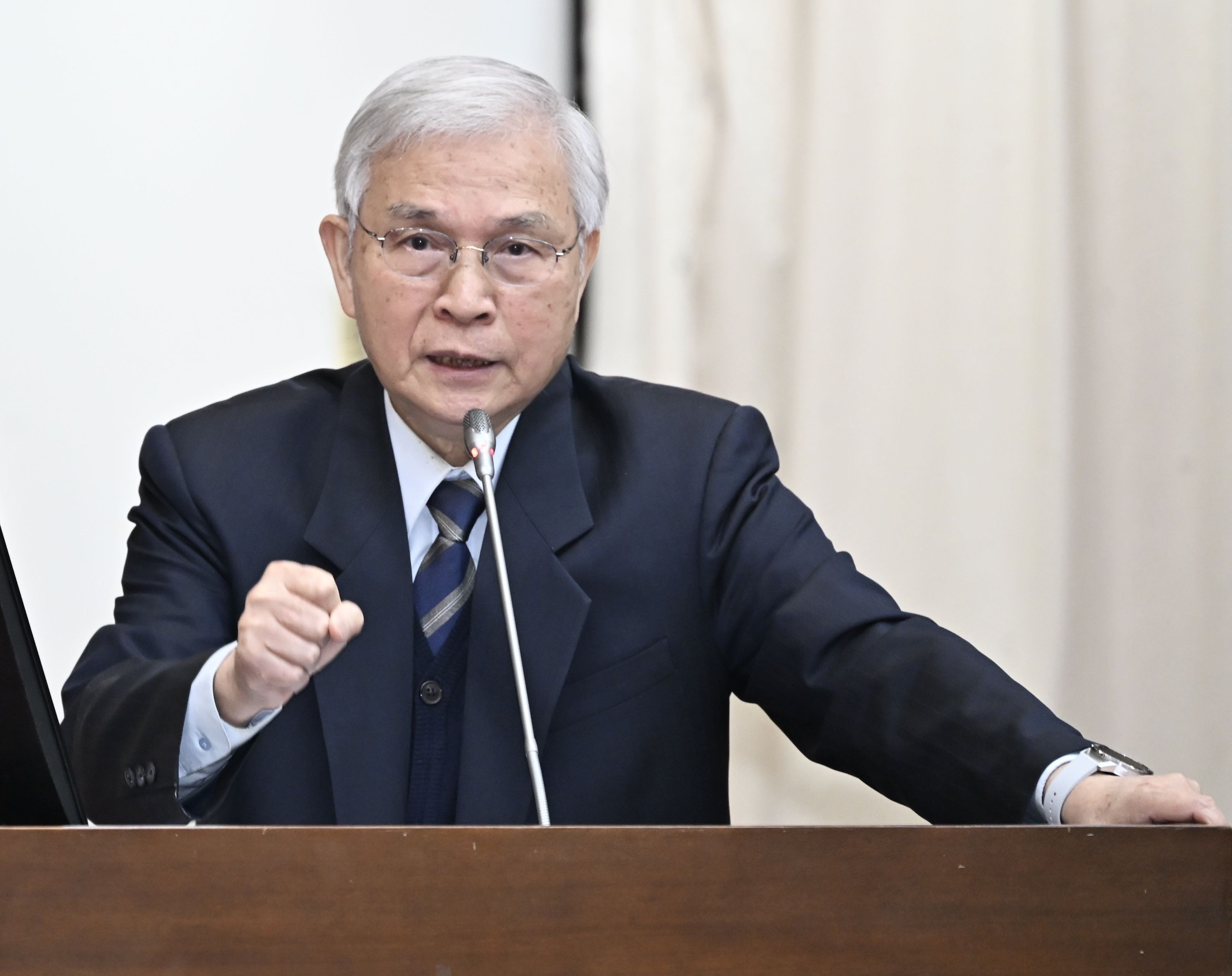 ▲▼央行總裁楊金龍 答詢 立法院財政委員會。（圖／記者屠惠剛攝）