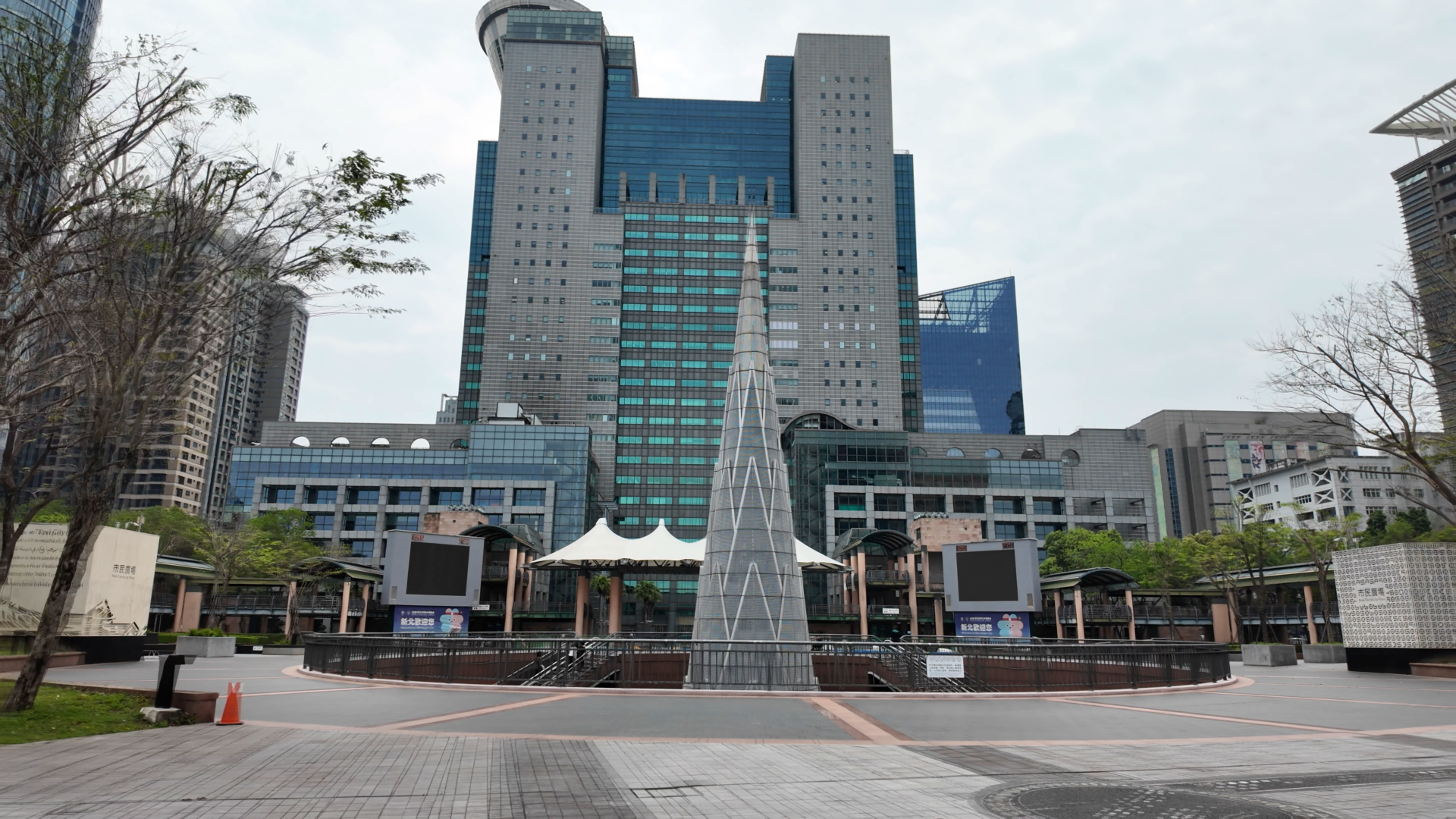 ▲▼新板特區,新北市政府。（圖／記者姜國輝攝）