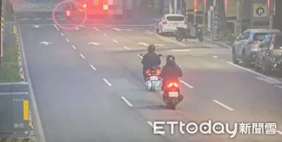 北市翁闖紅燈「10秒連3撞」喪命！老伴攔不住嚇傻　2騎士起訴