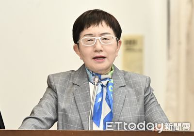 防中貨來台洗產地 財長鬆口:2000元小額包裏免稅思考調整