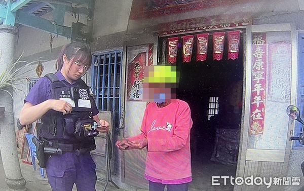 ▲▼   7旬老嫗清晨迷途堤防徘徊 警方耐心助返家 家屬感激不已 。（圖／布袋分局提供）