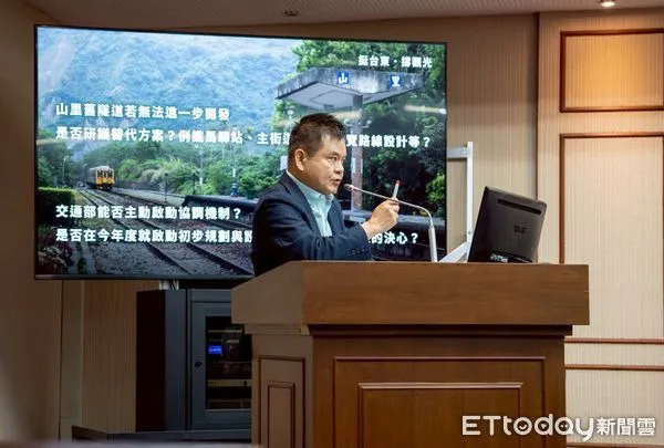 ▲立委莊瑞雄促活化台東山里舊鐵道。（圖／記者楊漢聲翻攝）